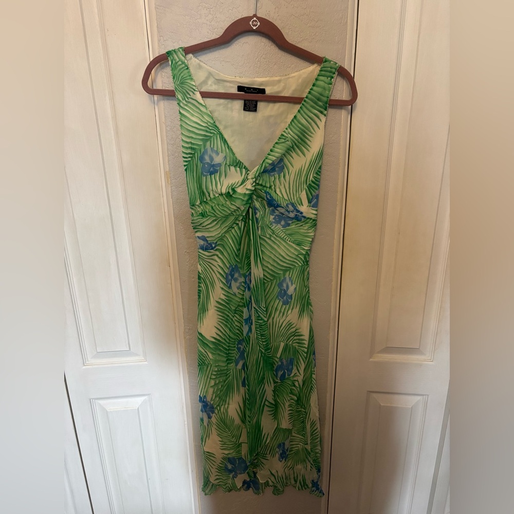 Vintage ECI New York 100% Silk Beaded Tropical Floral Ruffled Dress Size 10